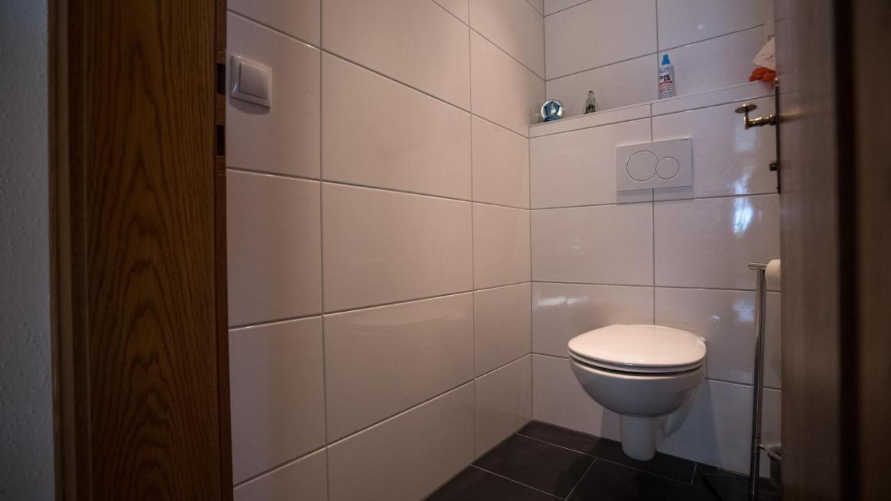 Haus Lutz Apartment Hintertux Ngoại thất bức ảnh