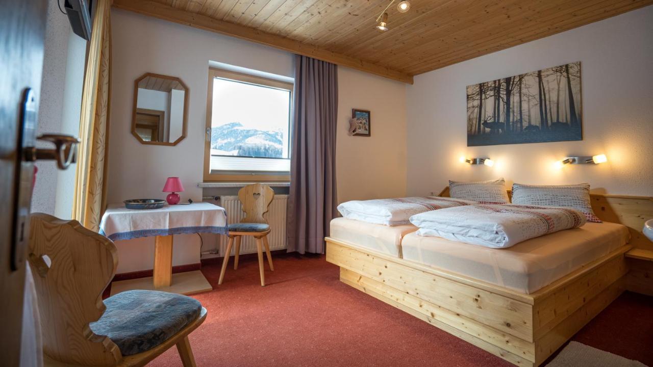 Haus Lutz Apartment Hintertux Ngoại thất bức ảnh